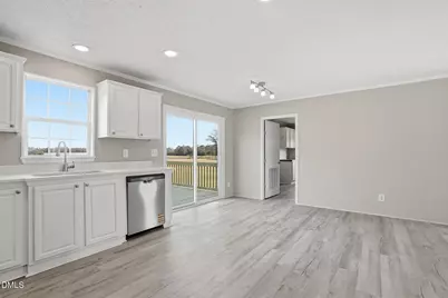 762 Share Cake Road, Clinton, NC 28328 - Photo 12