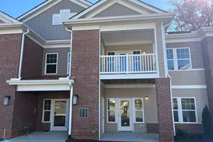 618 Weather Ridge Ln, Cary, NC 27513 - Photo 2