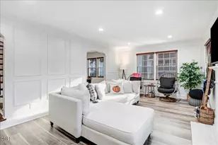 313 S 4th St, Smithfield, NC 27577 - Photo 4