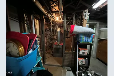 523 Wildwood Lane, Burlington, NC 27215 - Photo 36