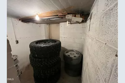 523 Wildwood Lane, Burlington, NC 27215 - Photo 34