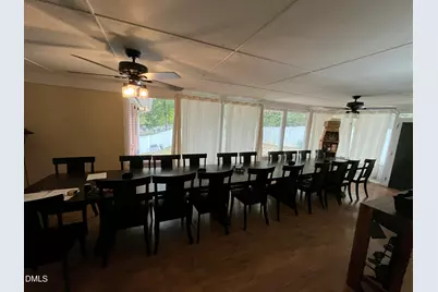 523 Wildwood Lane, Burlington, NC 27215 - Photo 2