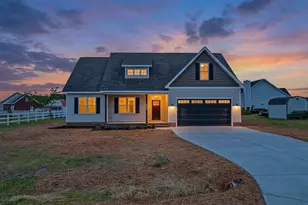 302 Ellington Way, La Grange, NC 28551 - Photo 2