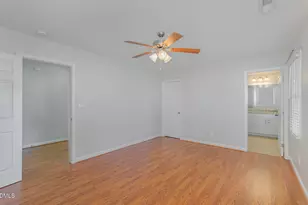 1437 Greenside Dr, Raleigh, NC 27609 - Photo 16