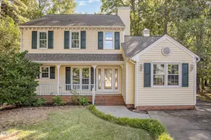 1437 Greenside Dr, Raleigh, NC 27609 - Photo 2