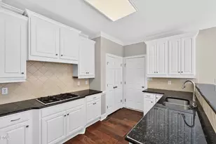 102 Madison Grove Pl, Cary, NC 27513 - Photo 14