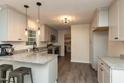 438 N Hickory Street, Angier, NC 27501 - Photo 2