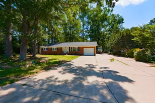 438 N Hickory St, Angier, NC 27501 - Photo 30