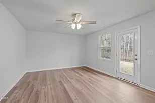 504 Light Oak Wy, Apex, NC 27539 - Photo 6