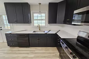 711 Kildaire Farm Rd, Cary, NC 27511 - Photo 32