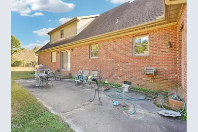 750 Stephenson Road, Benson, NC 27504 - Photo 18