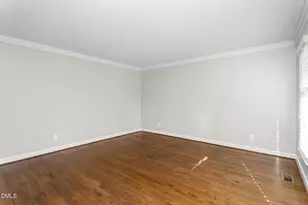 2915 Truitt Dr, Burlington, NC 27215 - Photo 8