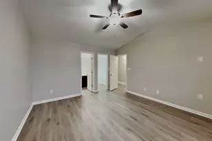 3665 Watkins Ridge Ct, Raleigh, NC 27616 - Photo 6