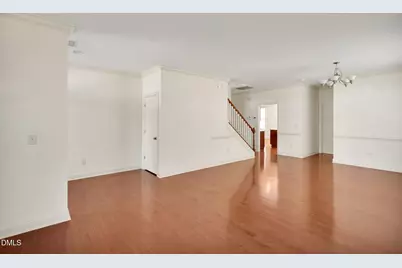 807 Hesler Court, Cary, NC 27519 - Photo 4