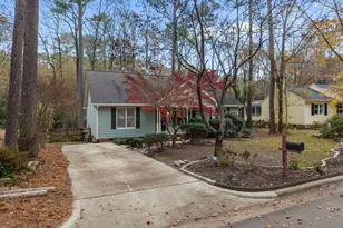 108 Carrousel Ln, Cary, NC 27513 - Photo 4