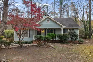 108 Carrousel Ln, Cary, NC 27513 - Photo 2