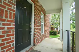 202 Dove Cottage Ln, Cary, NC 27519 - Photo 2