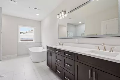 1600 Gathering Park Circle #204, Cary, NC 27519 - Photo 16