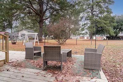 205 W South Street, Fremont, NC 27830 - Photo 38