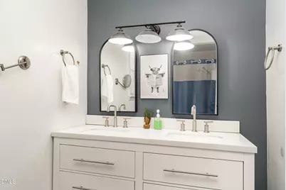 205 W South Street, Fremont, NC 27830 - Photo 18