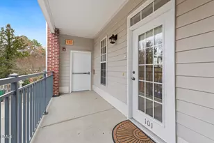113 Conner Dr, Chapel Hill, NC 27517 - Photo 4
