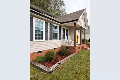 1004 Holly Pointe Drive, Wendell, NC 27591 - Photo 2