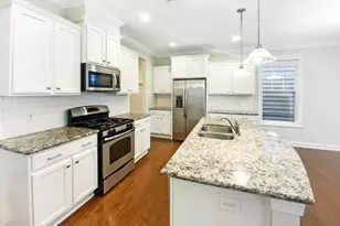 2323 Pindos Dr, Cary, NC 27519 - Photo 2