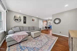 932 Danbury Dr, Durham, NC 27703 - Photo 4