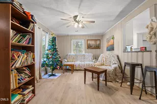 895 Sommers St, Sanford, NC 27330 - Photo 4