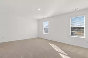 190 Honeydew Dr, Angier, NC 27501 - Photo 18