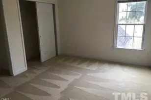 11629 Broadfield Ct, Raleigh, NC 27617 - Photo 8