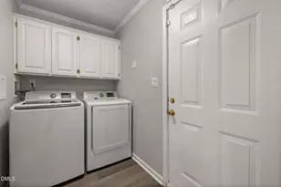 2850 Sanderford Rd, Raleigh, NC 27610 - Photo 30