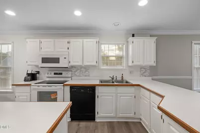 2850 Sanderford Road, Raleigh, NC 27610 - Photo 16