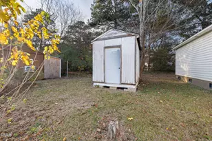 2850 Sanderford Rd, Raleigh, NC 27610 - Photo 34