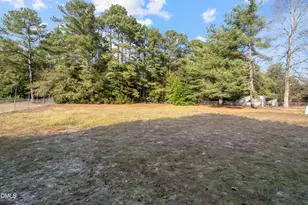 1546 Eloise St, Fayetteville, NC 28311 - Photo 24