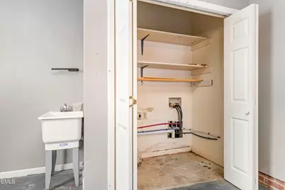 140 Rollingwood Drive, Dunn, NC 28334 - Photo 24