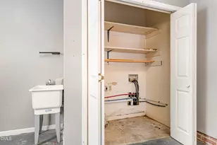 140 Rollingwood Dr, Dunn, NC 28334 - Photo 24