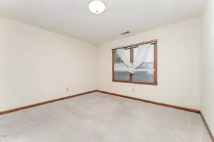 140 Rollingwood Dr, Dunn, NC 28334 - Photo 16