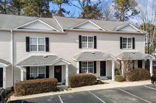 102 Licorice Dr, Apex, NC 27502 - Photo 2