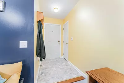 403 Garrison Avenue, Clayton, NC 27520 - Photo 4