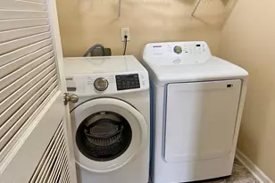 804 Roni Ct, Cary, NC 27519 - Photo 12