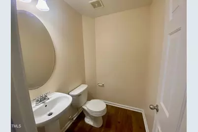 804 Roni Court, Cary, NC 27519 - Photo 4