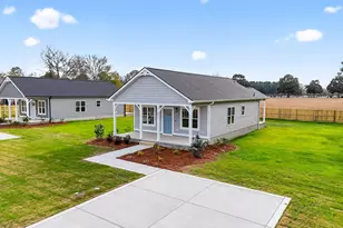 609 W Godwin St, Dunn, NC 28334 - Photo 36