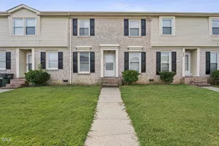 404 Kirkcaldy Ct, Fayetteville, NC 28314 - Photo 1