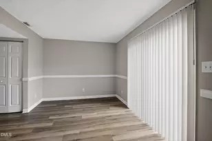 407 Kirkcaldy Ct, Fayetteville, NC 28314 - Photo 4