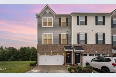 372 Amber Acorn Avenue, Raleigh, NC 27603 - Photo 2