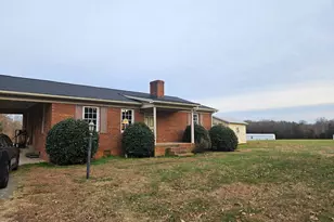 4214 Bellemont Mount Hermon Rd, Burlington, NC 27215 - Photo 2