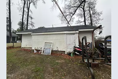 903 N Fayetteville Avenue, Dunn, NC 28334 - Photo 2