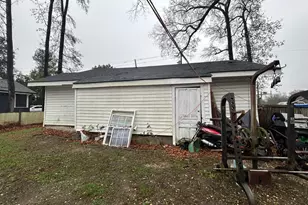 903 N Fayetteville Ave, Dunn, NC 28334 - Photo 2