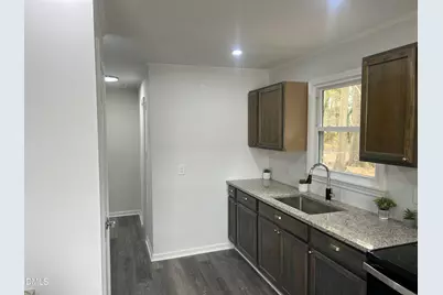 1614 Willow Road, Greensboro, NC 27401 - Photo 6